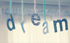 “勇敢”堅(jiān)定夢想，不忘初心繼續(xù)前行——12月演講主題1